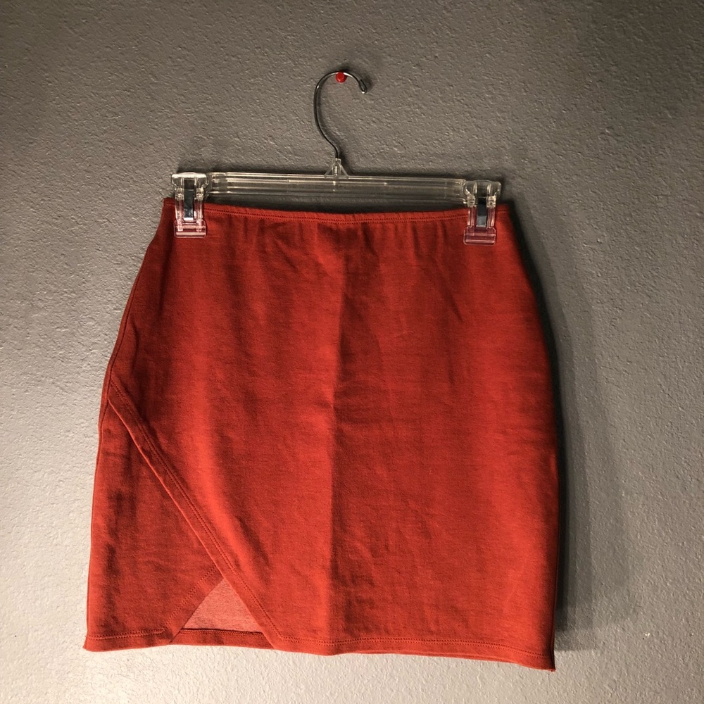 Cute orange skirt